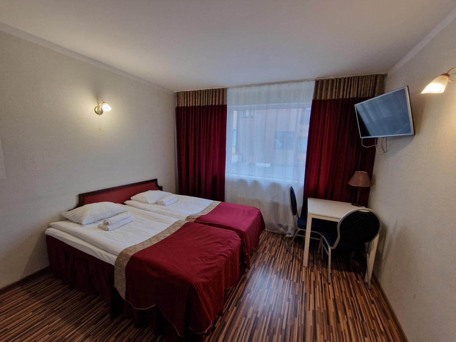 Ecoland Hotel Tallin Exterior foto